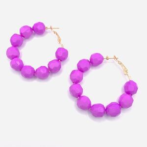 Gold purple cluster bead hoop earrings